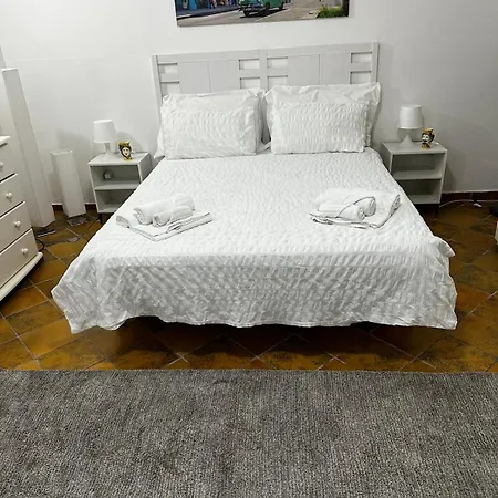 Il Piccolo Loft كاتانيا